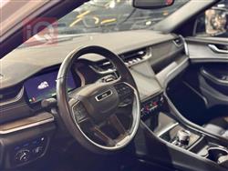 جیپ گراند شیرۆکی